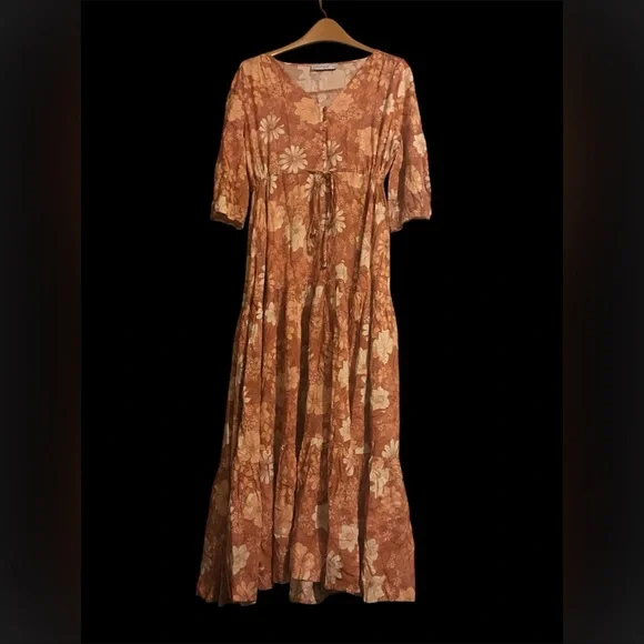 Petal & Pup Kelda Dress - Picture 9 of 13